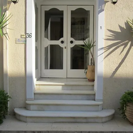 King A 3* Argostolion