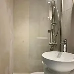 King A Hotel